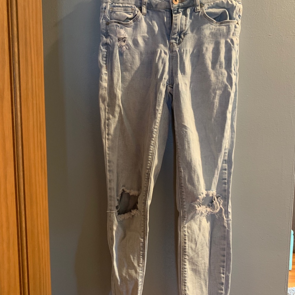 Light wash ripped jeans